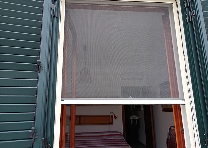 アパート Egina ガリポリ